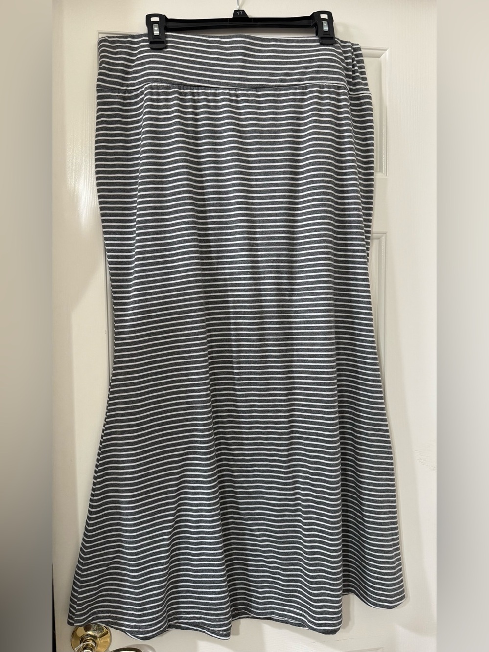 SHEIN Curve Grey & White Striped Maxi Skirt 3XL